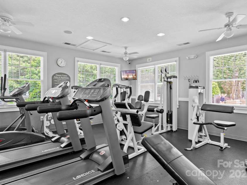 400 Vista Lake Drive, Candler, NC 28715.  MLS# CAR4222116, YatesRealty ID 7505. Gym