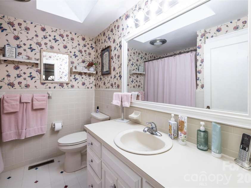 692 Capelsie Road, Candor, NC 27229.  MLS# CAR4363851, YatesRealty ID 7505. 