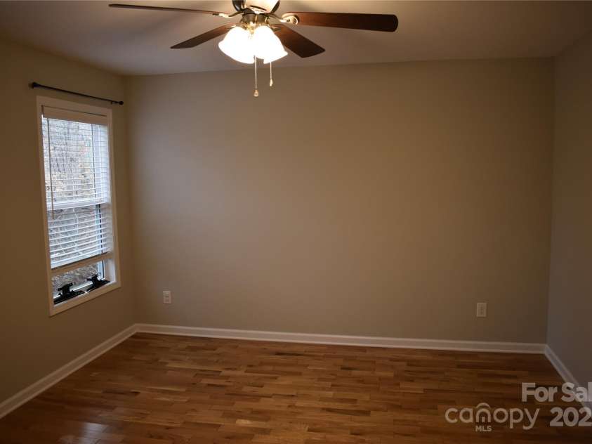 17 Meredith Lane, Marion, NC 28752.  MLS# CAR4249999, YatesRealty ID 7506. 