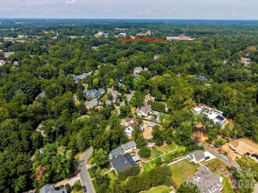 541 Greenway Street, Davidson, NC 28036.  MLS# CAR4363434, YatesRealty ID 7506. 