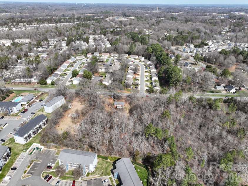 2851 Davidson Highway, Concord, NC 28027.  MLS# CAR4354512, YatesRealty ID 7509. 
