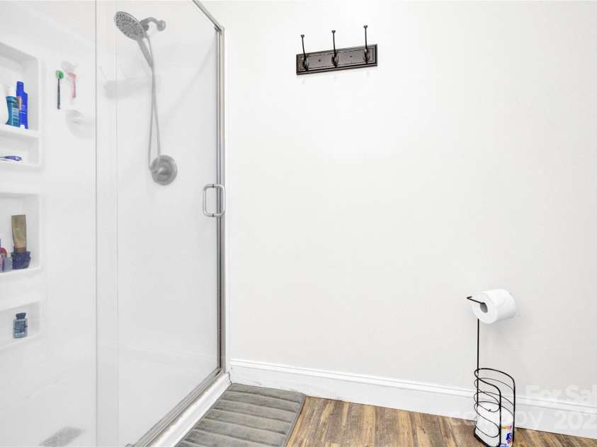 7918 Ridgeview Drive, Sherrills Ford, NC 28673.  MLS# CAR4215178, YatesRealty ID 751. 