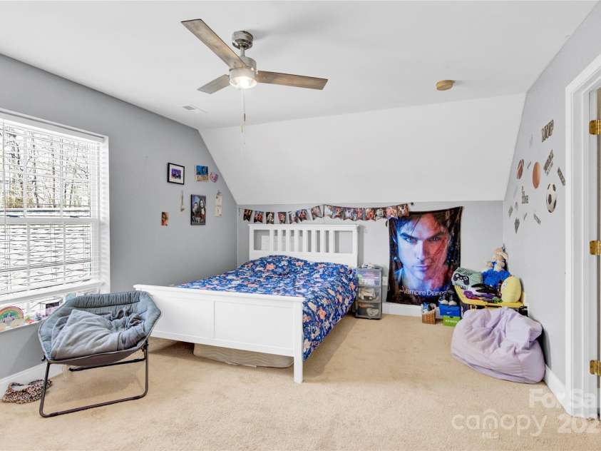 7918 Ridgeview Drive, Sherrills Ford, NC 28673.  MLS# CAR4215178, YatesRealty ID 751. 