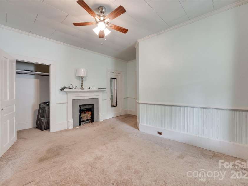 302 Charlotte Street, York, SC 29745.  MLS# CAR4250381, YatesRealty ID 7511. 