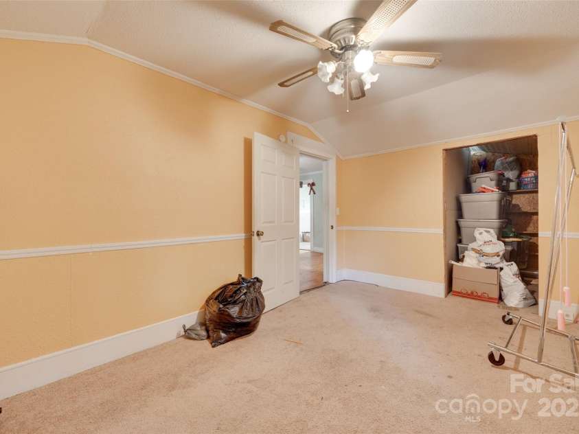 302 Charlotte Street, York, SC 29745.  MLS# CAR4250381, YatesRealty ID 7511. 