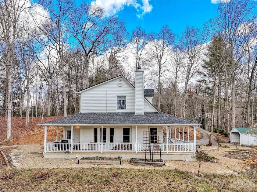 109 Paradise Circle, Clyde, NC 28721.  MLS# CAR4352069, YatesRealty ID 7513. Gardner's Dream with Raised Beds