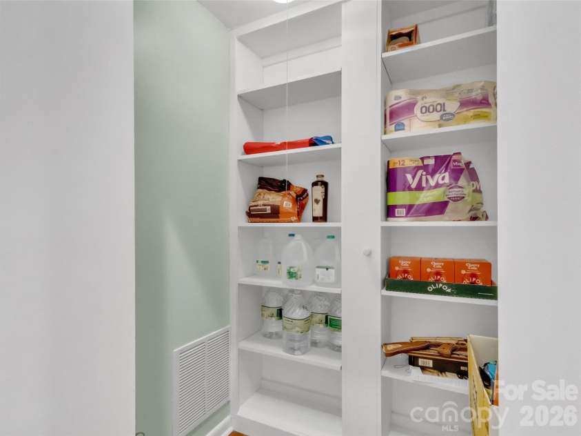 109 Paradise Circle, Clyde, NC 28721.  MLS# CAR4352069, YatesRealty ID 7513. Hall Pantry