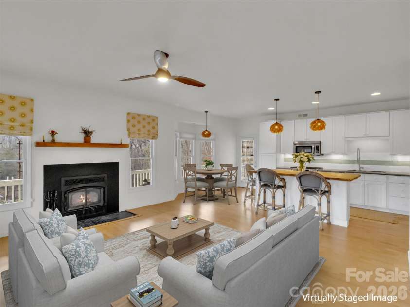109 Paradise Circle, Clyde, NC 28721.  MLS# CAR4352069, YatesRealty ID 7513. Open Floorplan