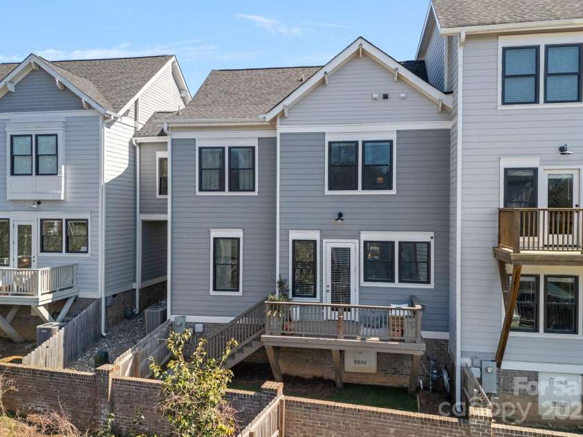 2721 Kilgo Way, Charlotte, NC 28205.  MLS# CAR4229066, YatesRealty ID 7515. 