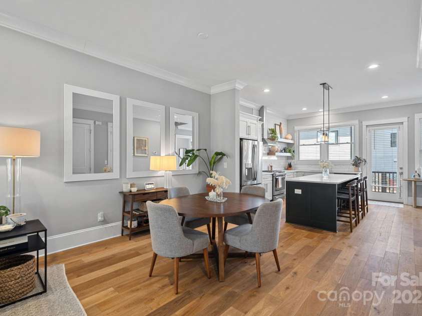 2721 Kilgo Way, Charlotte, NC 28205.  MLS# CAR4229066, YatesRealty ID 7515. Open floor plan