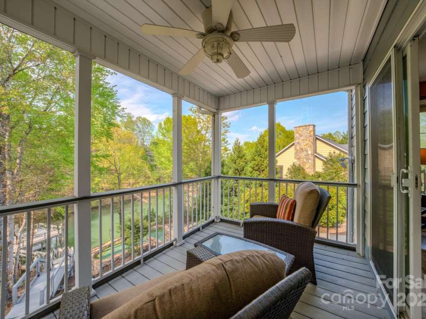 233 Lentz Landing Lane, Nebo, NC 28761.  MLS# CAR4244330, YatesRealty ID 7518. 