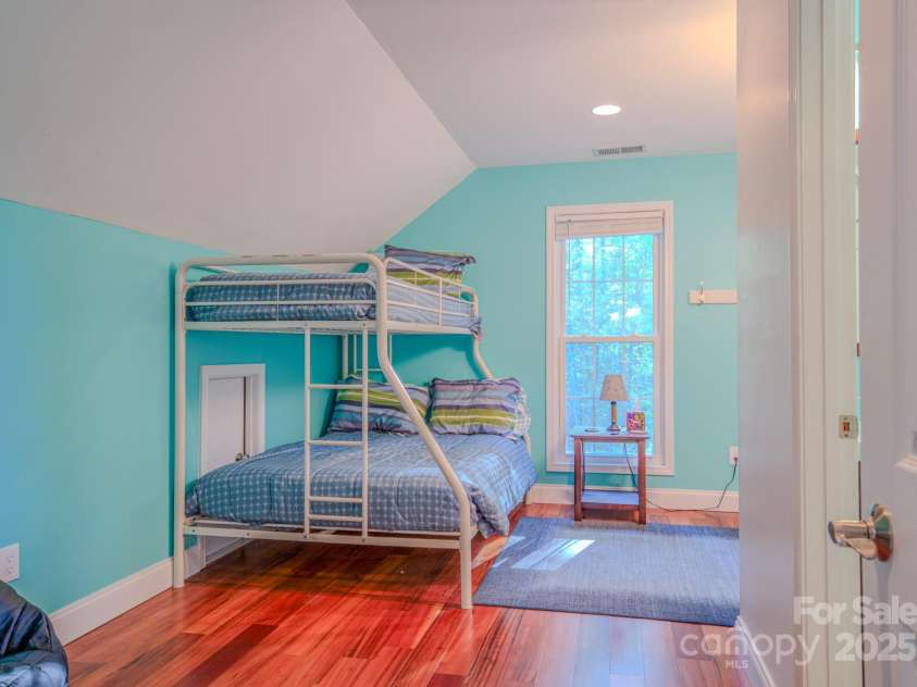 233 Lentz Landing Lane, Nebo, NC 28761.  MLS# CAR4244330, YatesRealty ID 7518. 