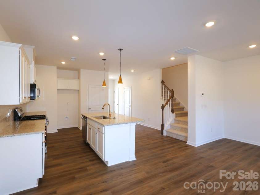 771 Kitfox Drive, Concord, NC 28027.  MLS# CAR4337178, YatesRealty ID 7518. Kitchen