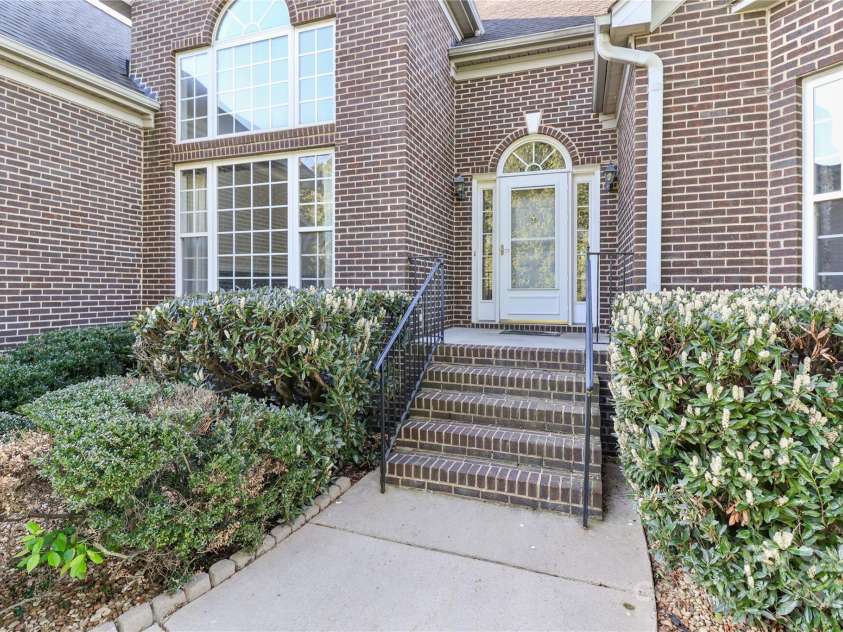 115 Players Park Circle, Statesville, NC 28677.  MLS# CAR4247657, YatesRealty ID 7519. 