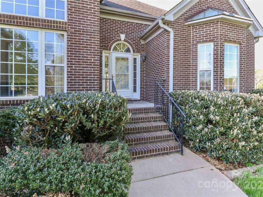 115 Players Park Circle, Statesville, NC 28677.  MLS# CAR4247657, YatesRealty ID 7519. 