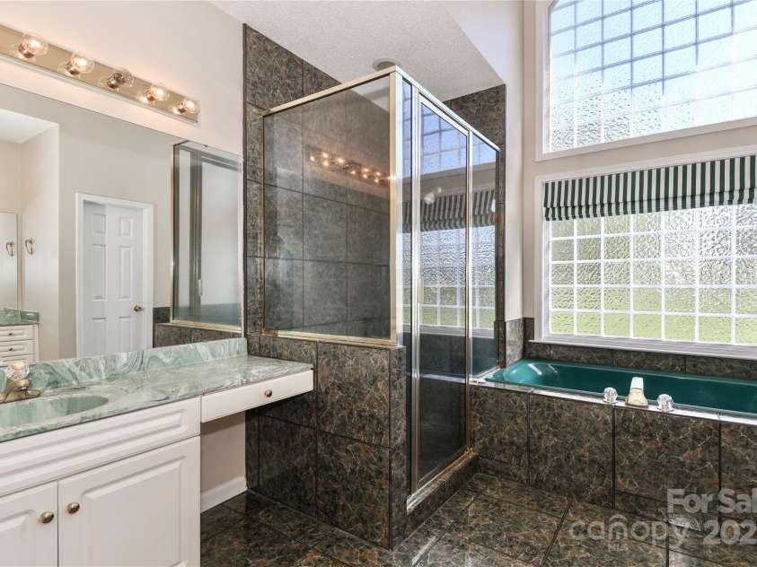 115 Players Park Circle, Statesville, NC 28677.  MLS# CAR4247657, YatesRealty ID 7519. 