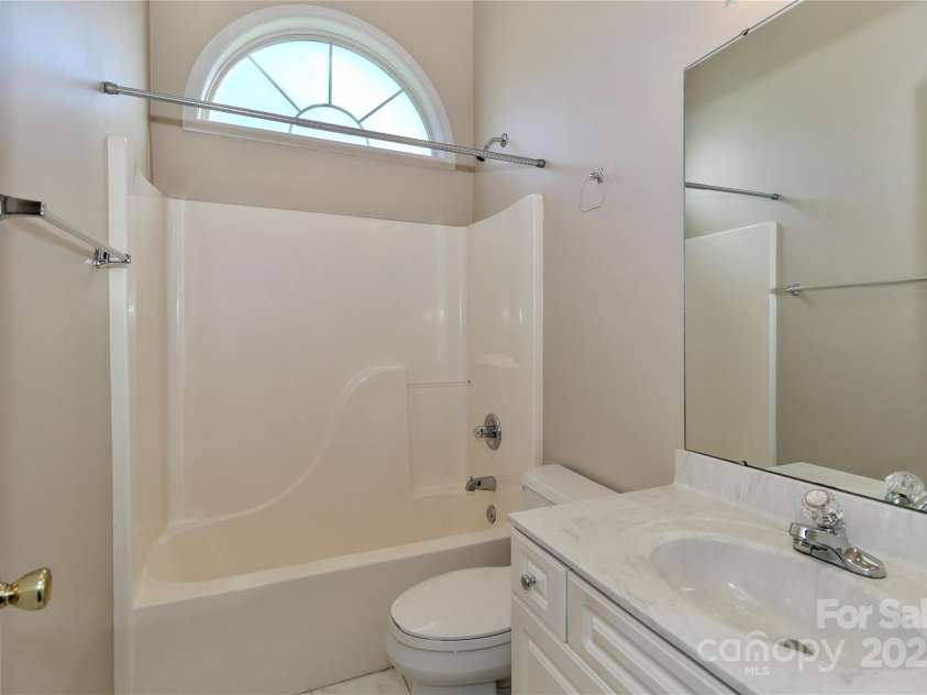 115 Players Park Circle, Statesville, NC 28677.  MLS# CAR4247657, YatesRealty ID 7519. 