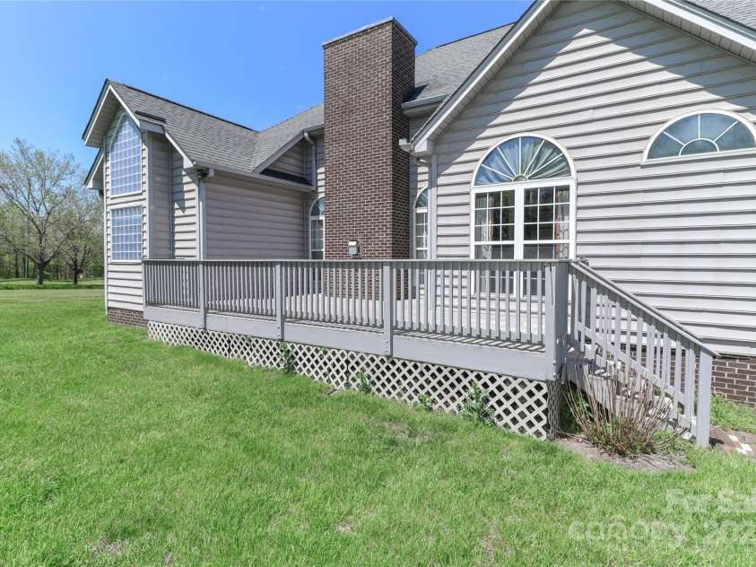 115 Players Park Circle, Statesville, NC 28677.  MLS# CAR4247657, YatesRealty ID 7519. 