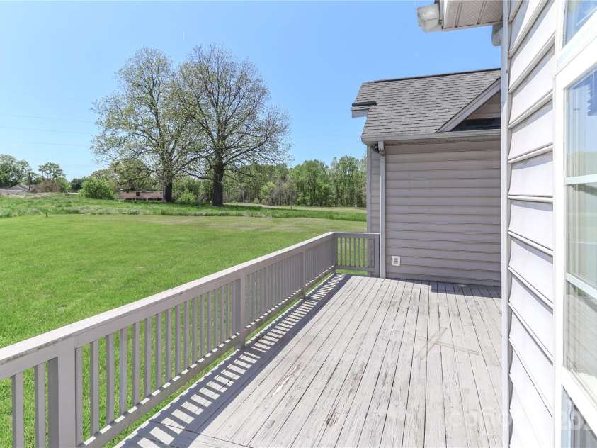 115 Players Park Circle, Statesville, NC 28677.  MLS# CAR4247657, YatesRealty ID 7519. 