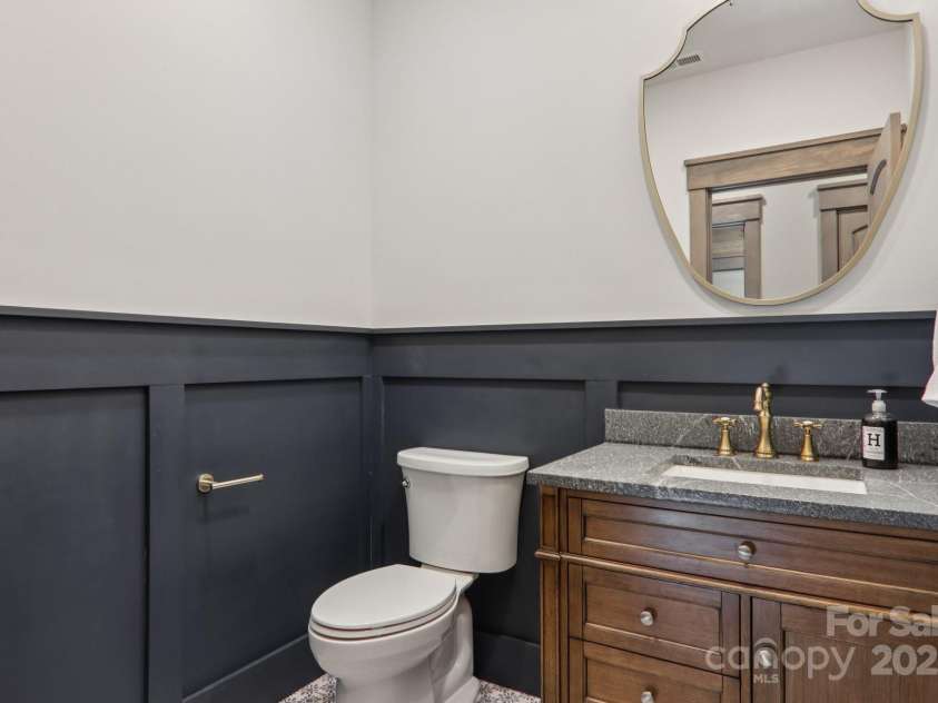 102 Iga Trail, Maggie Valley, NC 28751.  MLS# CAR4331982, YatesRealty ID 752. 