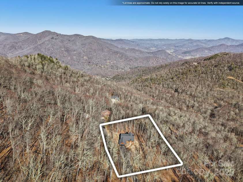 102 Iga Trail, Maggie Valley, NC 28751.  MLS# CAR4331982, YatesRealty ID 752. 