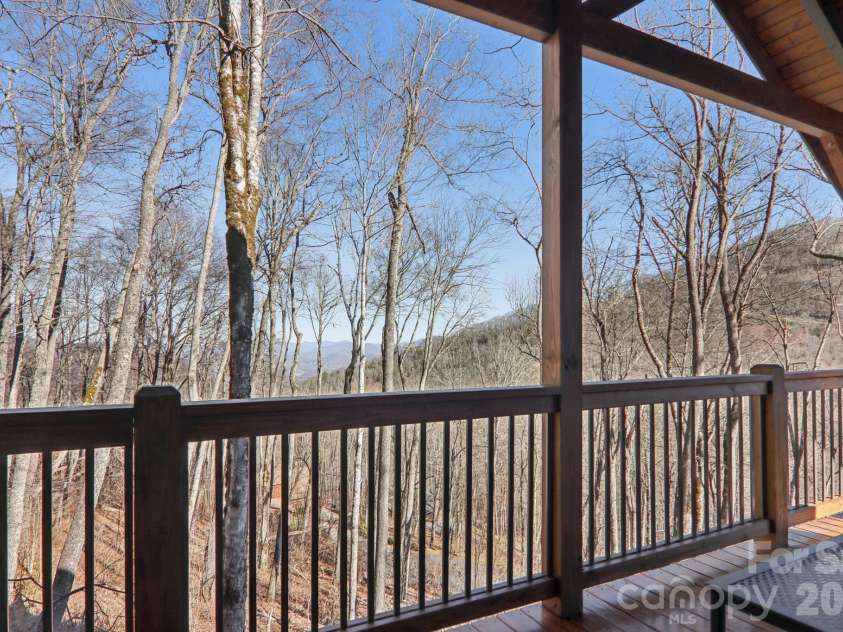 102 Iga Trail, Maggie Valley, NC 28751.  MLS# CAR4331982, YatesRealty ID 752. 