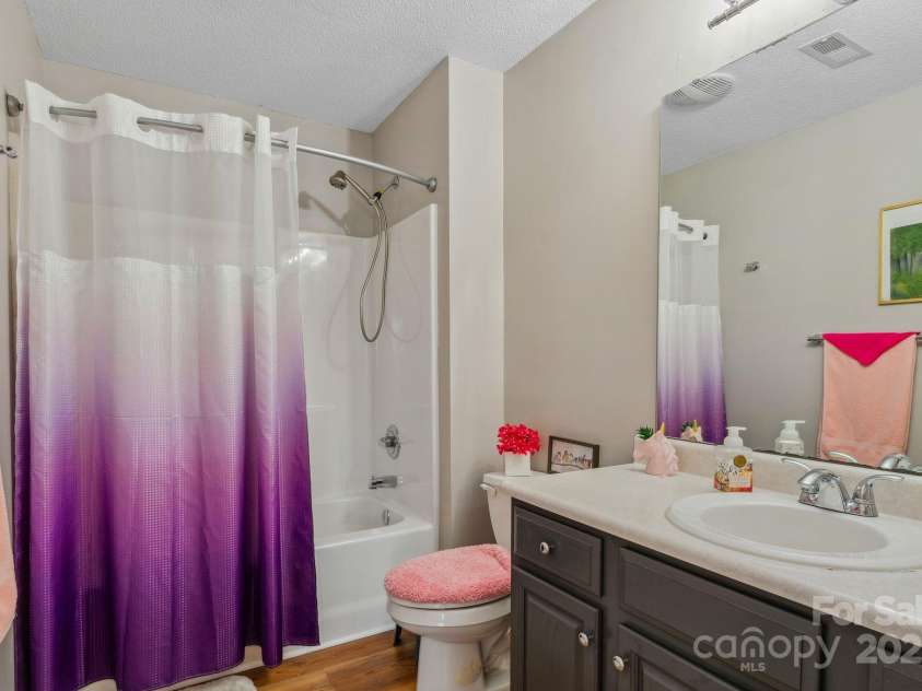 12 Hutchinson Woods Drive, Fletcher, NC 28732.  MLS# CAR4238385, YatesRealty ID 752. 