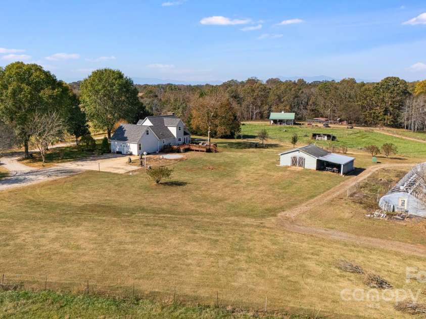 333 Lambs Grill Road, Rutherfordton, NC 28139.  MLS# CAR4185132, YatesRealty ID 752. 