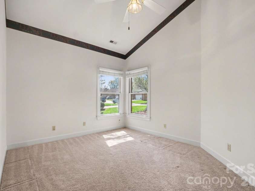 5423 Dunedin Lane, Charlotte, NC 28270.  MLS# CAR4352581, YatesRealty ID 7521. Front bedroom 2