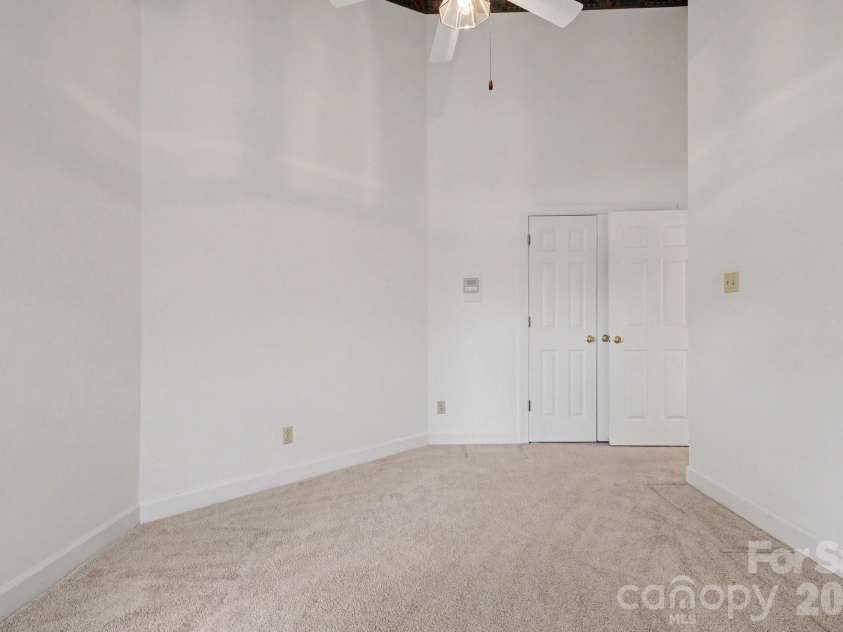 5423 Dunedin Lane, Charlotte, NC 28270.  MLS# CAR4352581, YatesRealty ID 7521. Front Bedroom 2