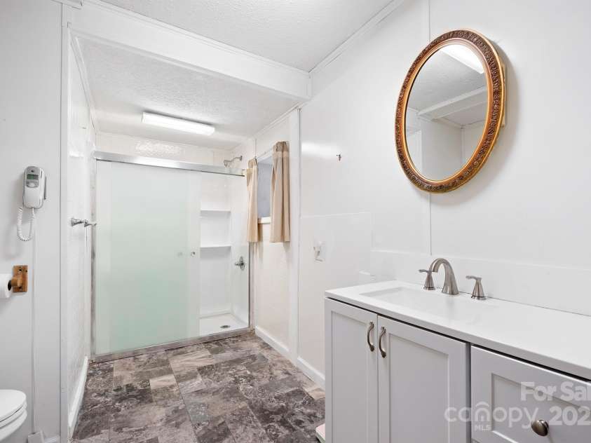 623 Hopewell Road, Morganton, NC 28655.  MLS# CAR4216761, YatesRealty ID 7522. 