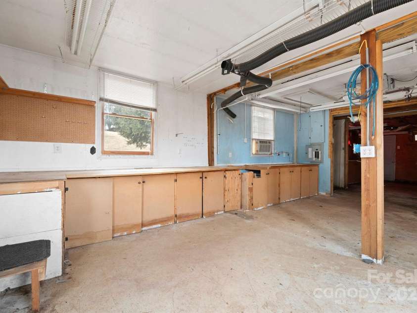 623 Hopewell Road, Morganton, NC 28655.  MLS# CAR4216761, YatesRealty ID 7522. 