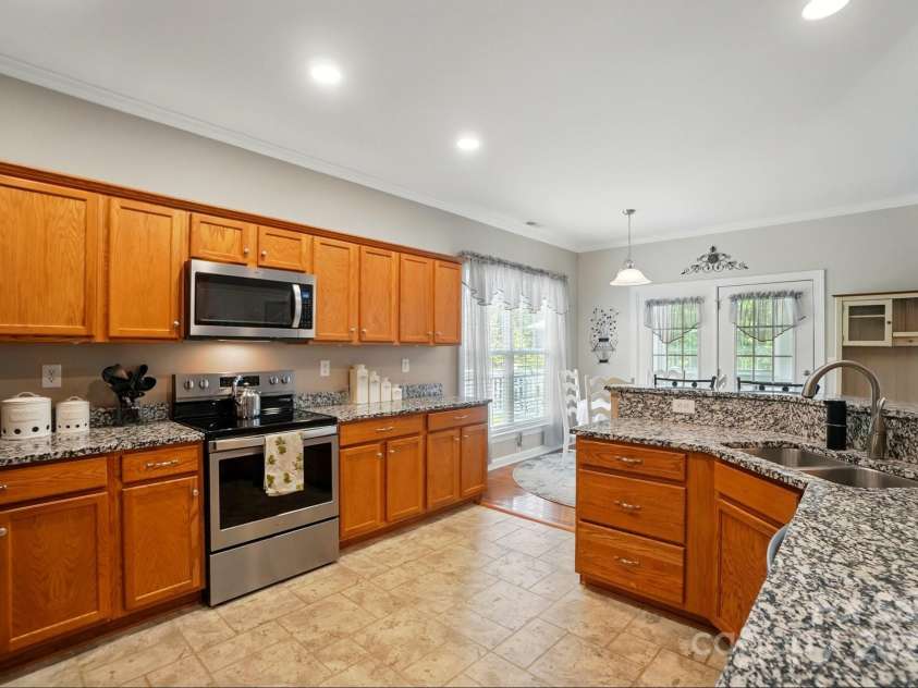 4160 Isle Of Pines Drive, Denver, NC 28037.  MLS# CAR4247020, YatesRealty ID 7524. 