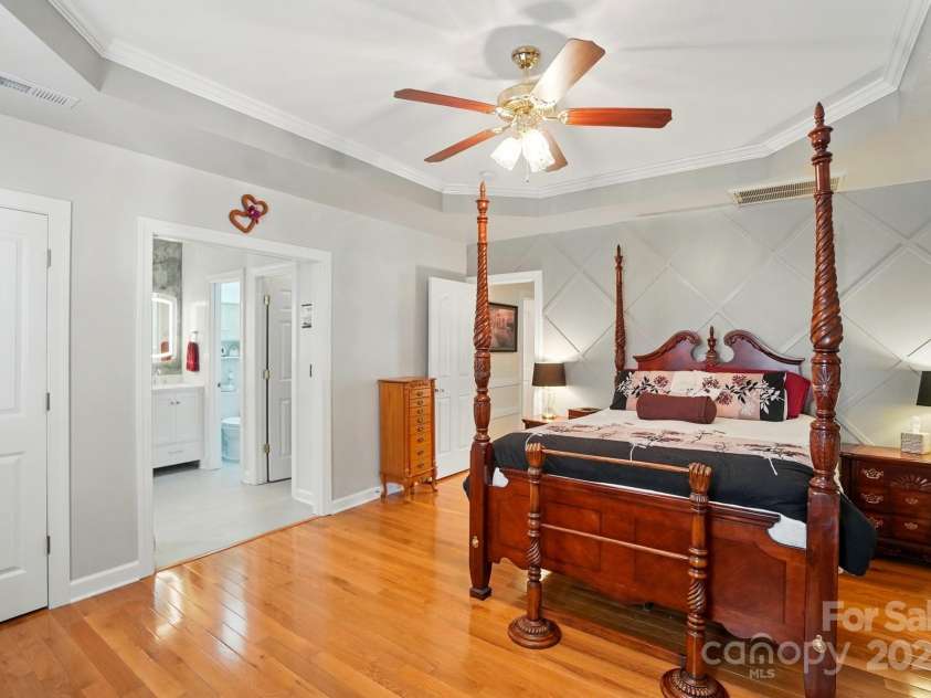 4160 Isle Of Pines Drive, Denver, NC 28037.  MLS# CAR4247020, YatesRealty ID 7524. 