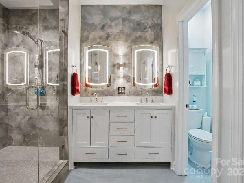 4160 Isle Of Pines Drive, Denver, NC 28037.  MLS# CAR4247020, YatesRealty ID 7524. 