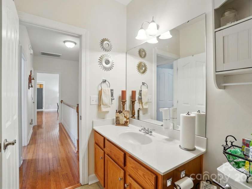 4160 Isle Of Pines Drive, Denver, NC 28037.  MLS# CAR4247020, YatesRealty ID 7524. 