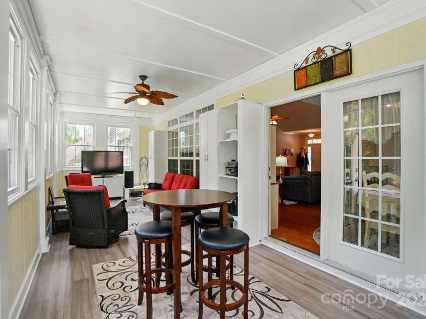 4160 Isle Of Pines Drive, Denver, NC 28037.  MLS# CAR4247020, YatesRealty ID 7524. 