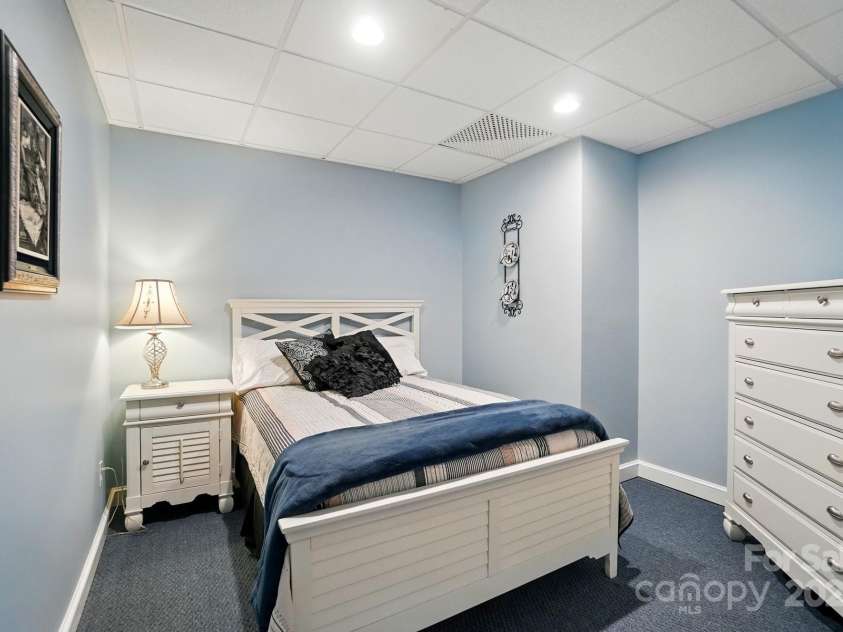 4160 Isle Of Pines Drive, Denver, NC 28037.  MLS# CAR4247020, YatesRealty ID 7524. 