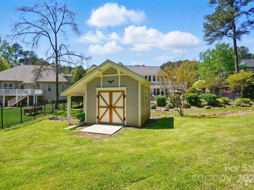 4160 Isle Of Pines Drive, Denver, NC 28037.  MLS# CAR4247020, YatesRealty ID 7524. 