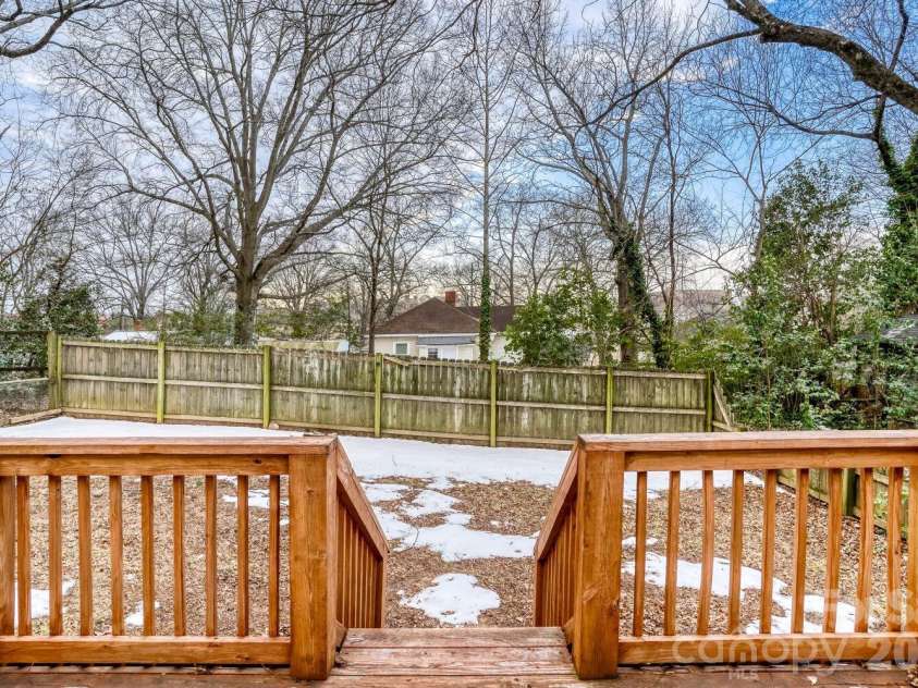 601 7th Street, Kannapolis, NC 28081.  MLS# CAR4345184, YatesRealty ID 7524. Backyard