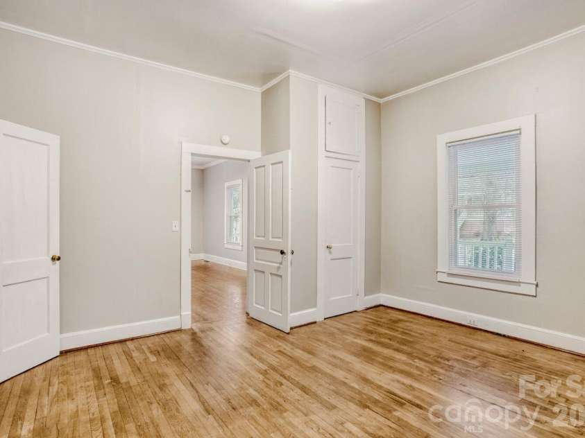 601 7th Street, Kannapolis, NC 28081.  MLS# CAR4345184, YatesRealty ID 7524. Bedroom 1