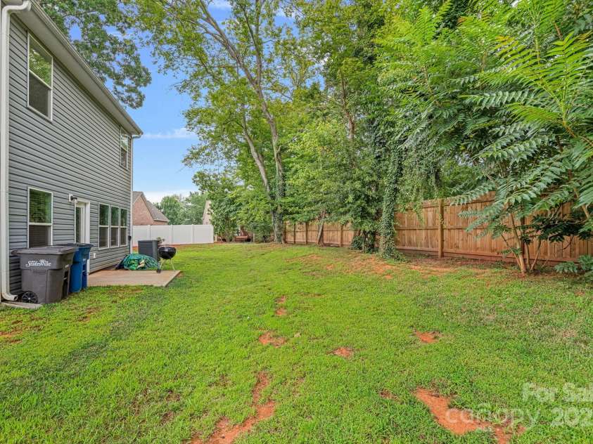 724 Kelly Street, Statesville, NC 28677.  MLS# CAR4273857, YatesRealty ID 7525. 