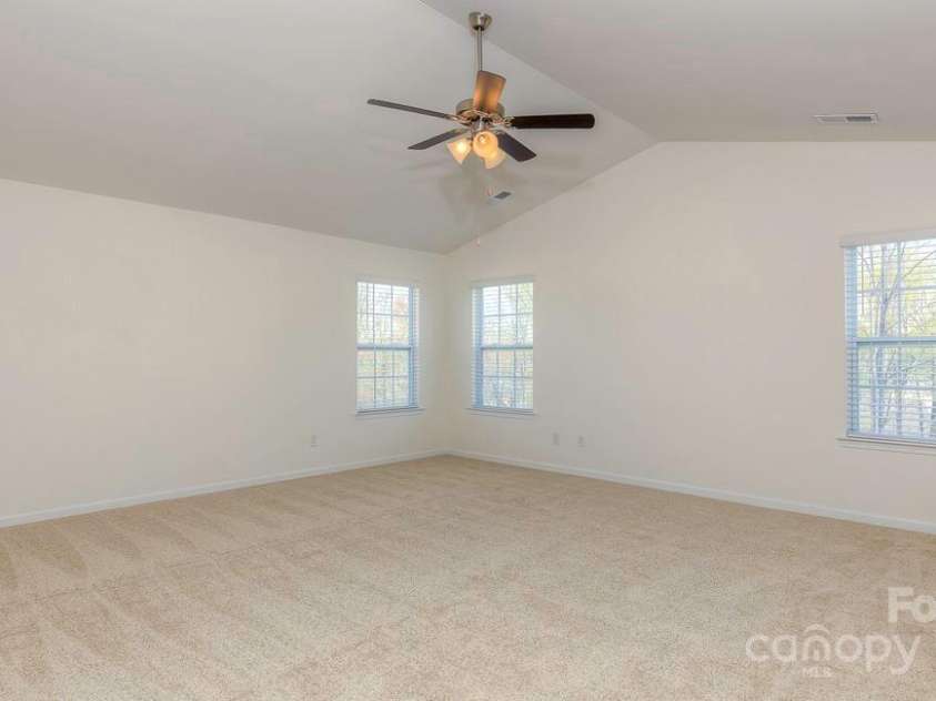 850 Adelston Lane, Asheville, NC 28804.  MLS# CAR4217480, YatesRealty ID 7527. Photos are representative