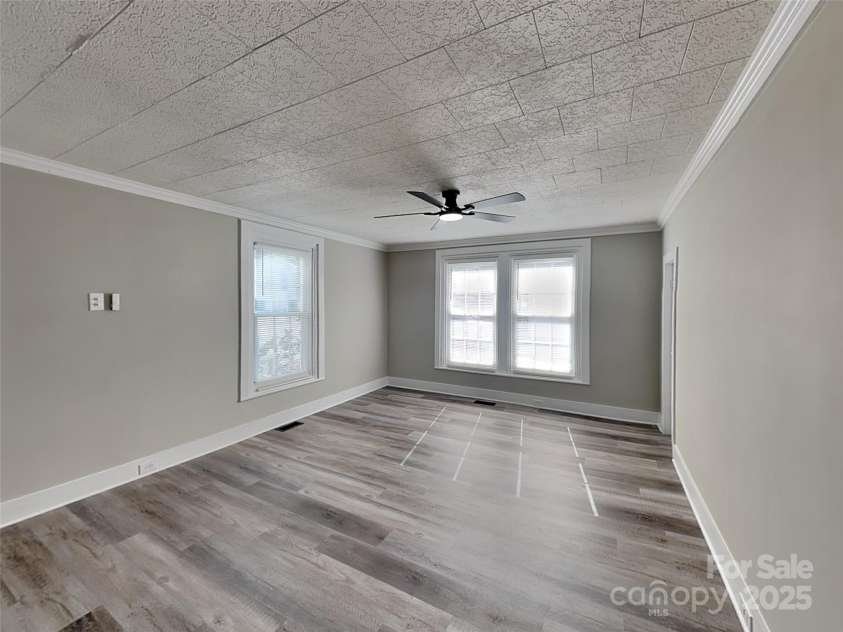 313 Bruce Avenue, Mooresville, NC 28115.  MLS# CAR4307442, YatesRealty ID 753. 