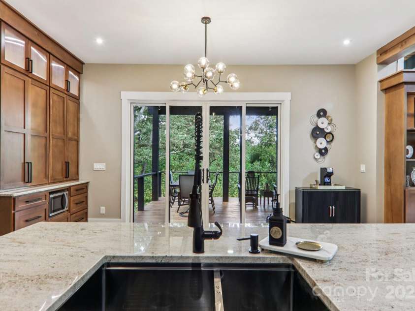 Lot 45 Weatherwatch Lane, Waynesville, NC 28786.  MLS# CAR4315609, YatesRealty ID 753. Recent build by Valencia example of finish quality