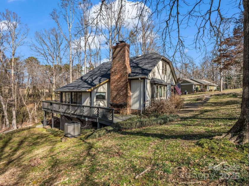 108 Three Oaks Lane, Kings Mountain, NC 28086.  MLS# CAR4218081, YatesRealty ID 7530. 
