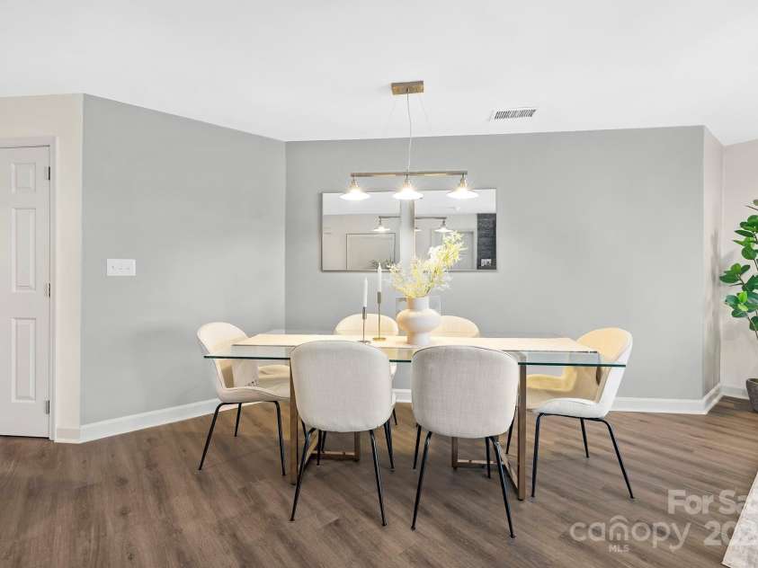 17811 Half Moon Lane, Cornelius, NC 28031.  MLS# CAR4310477, YatesRealty ID 7531. 