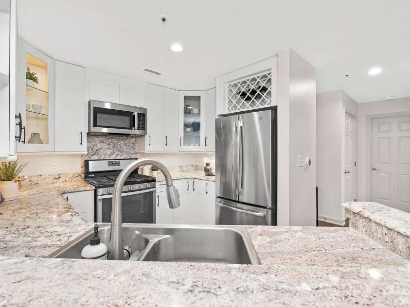 17811 Half Moon Lane, Cornelius, NC 28031.  MLS# CAR4310477, YatesRealty ID 7531. 