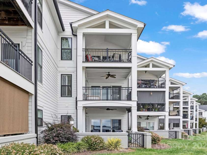 17811 Half Moon Lane, Cornelius, NC 28031.  MLS# CAR4310477, YatesRealty ID 7531. 