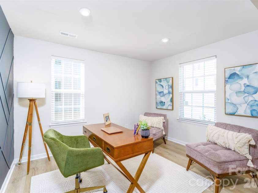 2102 Trout Lily Lane, Matthews, NC 28104.  MLS# CAR4353271, YatesRealty ID 7531. 